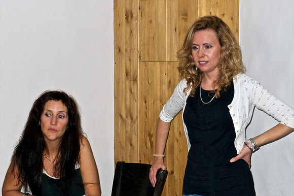 Spectators (Magda and Cristina)