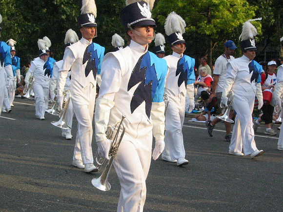 115-1571_IMG