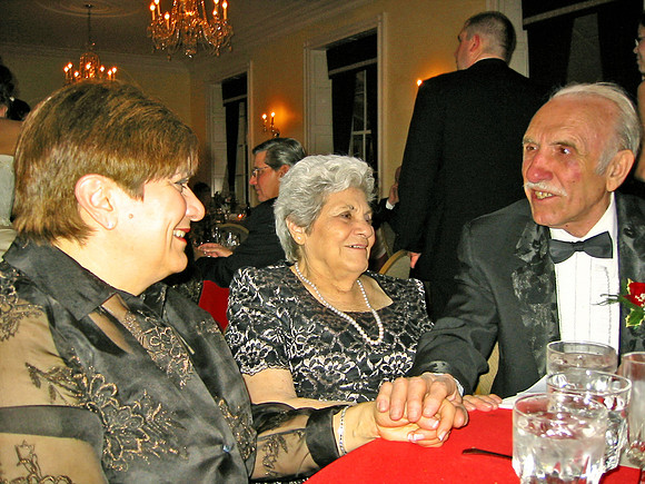 110-1067_IMG_edited_DCE