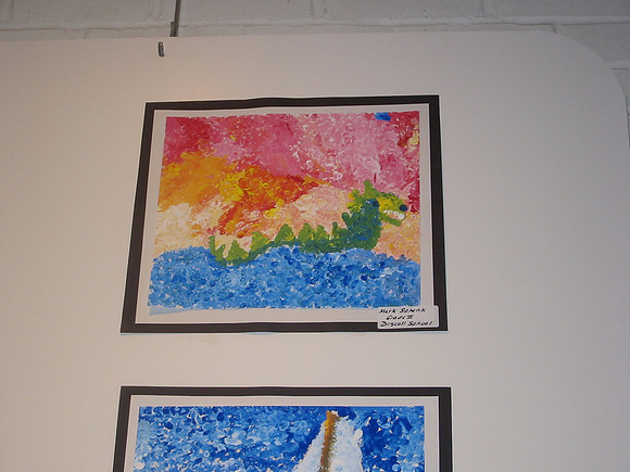102-0242_IMG